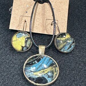 Blue/Black/Gold Pendant/Earring set - NEW
